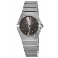 Replica Omega Constellation Manhattan Quartz 28mm Grey Dial Women‘s Watch 131.10.28.60.06.001