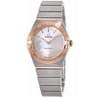 Replica Omega Constellation Manhattan Quartz 28mm Mother of Pearl Dial Rose Gold and Women‘s Watch 131.20.28.60.05.001